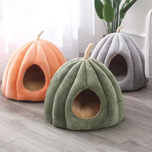 Enclosed Cat Nest Winter Warm Cat Bed
