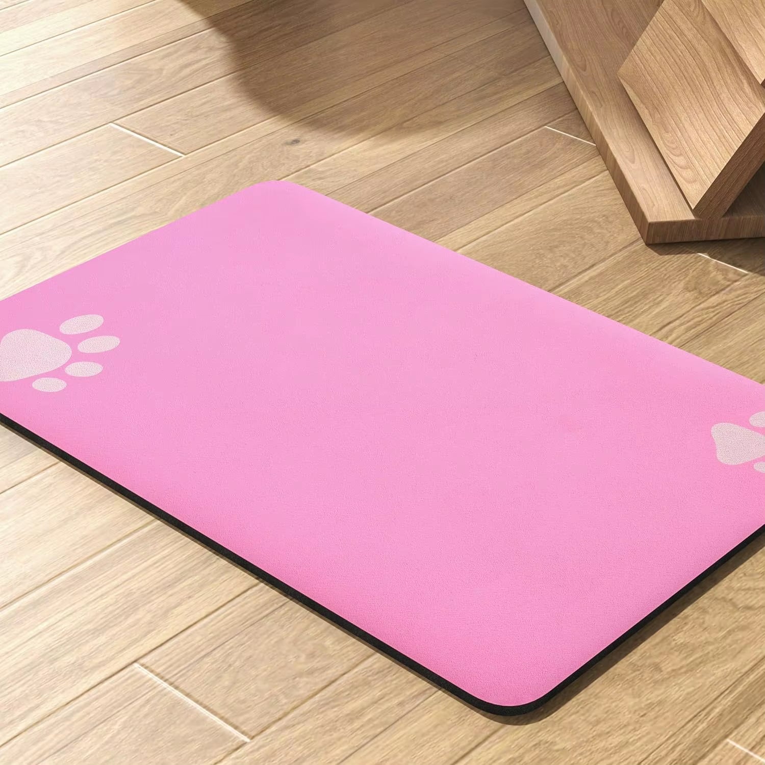 Quick-Dry Pet Feeding Mat – Waterproof Placemat with Non-Slip Backing.