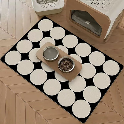 VIKAMA Pet Feeding Mat – Black & White, Absorbent & Scratch-Resistant