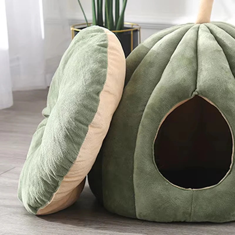 Enclosed Cat Nest Winter Warm Cat Bed