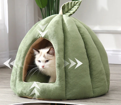 Enclosed Cat Nest Winter Warm Cat Bed