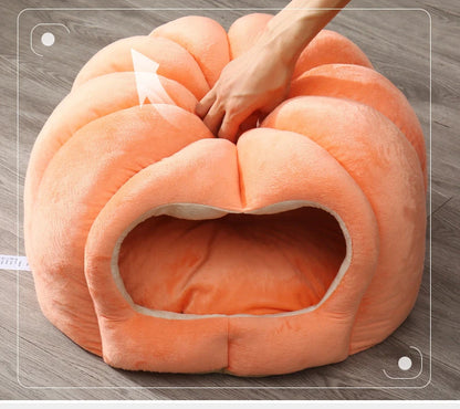 Enclosed Cat Nest Winter Warm Cat Bed