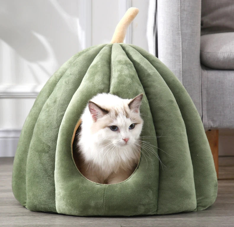 Enclosed Cat Nest Winter Warm Cat Bed