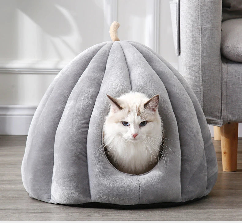 Enclosed Cat Nest Winter Warm Cat Bed