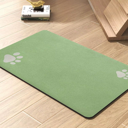 Quick-Dry Pet Feeding Mat – Waterproof Placemat with Non-Slip Backing.